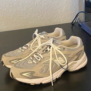 New Balance 725 Grey Dad Sneaker Women's 9.5/Men's 8